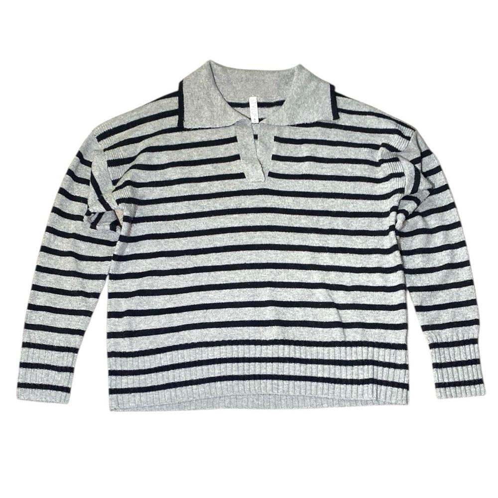STYLUS Gray and Black V-Neck Sweater